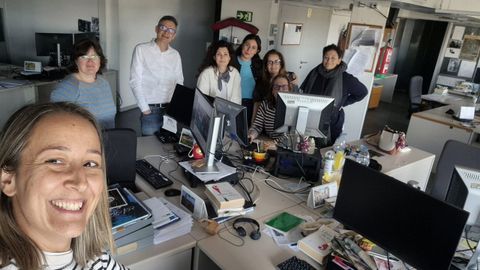 Parte de la redaccin de A Corua tras el apagn