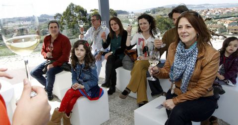 Explotar el turismo enolgico se ha convertido en una de las grandes bazas de la comarca de O Salns. 