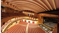Interior del teatro de la Laboral