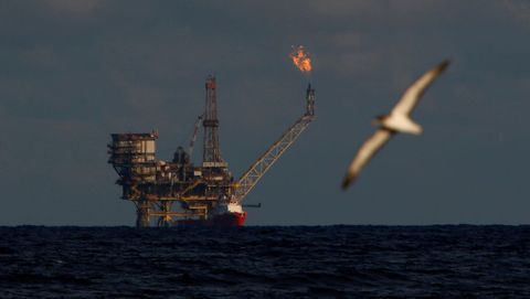 Plataforma petrol�fera, en una imagen de archivo.