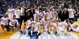 Los jugadores del Real Madrid festejan su triunfo en la Copa del Rey. <span lang= es-es >efe</span>