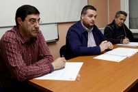 Ram�n P�rez, Manuel S�nchez (presidente) y Javier Souto.