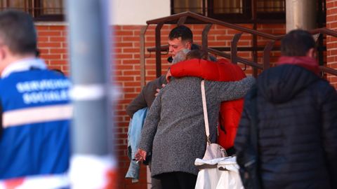 Familiares de las v&iacute;ctimas