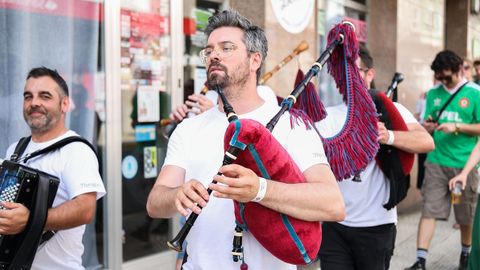 Las gaitas no han parado de sonar en Ortigueira desde que comenz� el festival