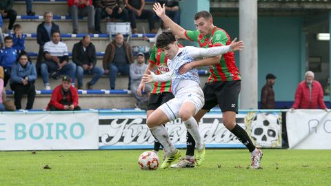 Partido de Tercera Federacin entre el Boiro y el Racing Villalbs