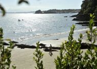 En la fotograf�a, tomada ayer, una vista de la playa fenesa de Almieiras. 