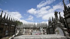 El cementerio de Goiriz (Vilalba) destaca por sus cruces neog�ticas