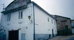 Sede del sindicato anarquista en Corcubi�n, en el pazo de Altamira