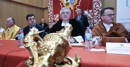 El acto acad�mico de Santo Tom�s de Aquino lo presidi� el rector, Juan Via�o. 