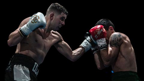 Olmo de Paz, a la izquierda, durante un combate frente a Joseba D�az.