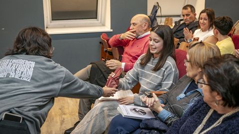 PRESENTACION DEL LIBRO DE AURORA MARCO