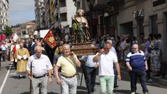 La imagen fue transportada a hombros por varias calles de A Ponte
