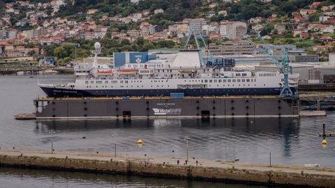 Las instalaciones de Metalships & Docks en Teis presumen de un dique flotante de 162 metros de largo