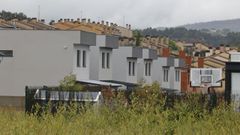 Chals en construccin en Costa Mio