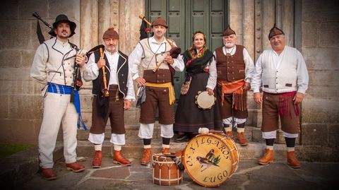 Os X�lgaros de Lugo act�an en la Polavila Naviega
