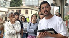 Hadri�n Garc�a, nun momento do percorrido cos participantes no curso 