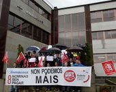 Los trabajadores de Enmacosa protagonizaron ayer su primera protesta ante la empresa. 
