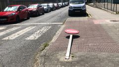 Se�al en mal estado en Esteiro.