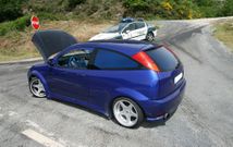 Coche �tuneado� procedente de Chantada, vendido en A Mari�a y que ahora se encuentra en Barcelona.