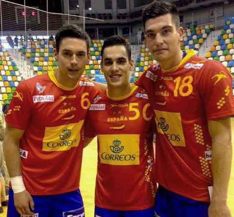 Pablo Cacheda y Pedro Rodr�guez compartieron su debut con su compa�ero �ngel Fern�ndez.