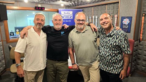 Xon Alberte Rivero, Isidoro Valerio, Pedro Tasende y Luis Llera volvieron al estudio de Radio Voz Ferrol