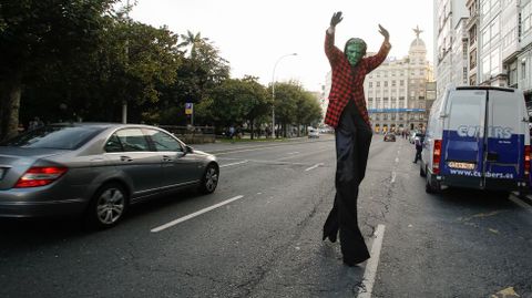 Procesi�n de la Santa Compa�a con ni�os de Sama�n / Halloween