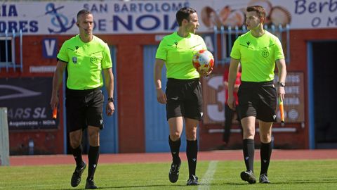 Partido de Tercera Federaci�n entre el Noia y el Somozas