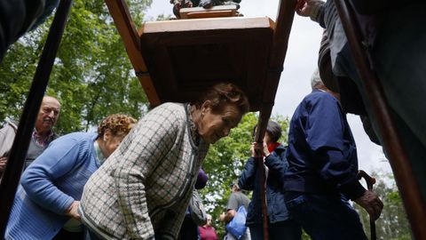 Romer�a de San Miguel de Breamo, junto a la capilla
