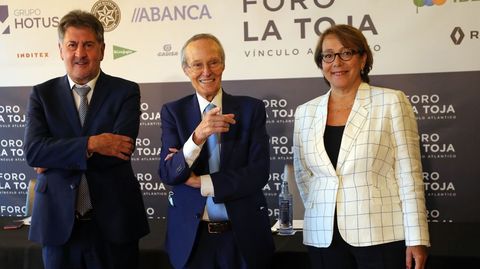 Amancio Lpez Seijas, Josep Piqu y Carmen Martnez Castro. 
