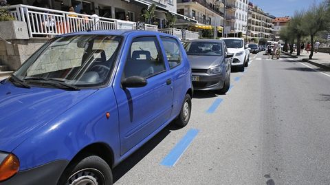Silgar fue una de las primeras calles donde se implant� la zona azul gratuita en Sanxenxo