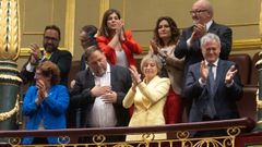 Dolors Bassa, Oriol Junqueras y Carme Forcadell, entre otros, celebran desde la tribuna del Congreso la aprobacin de la ley de amnista 