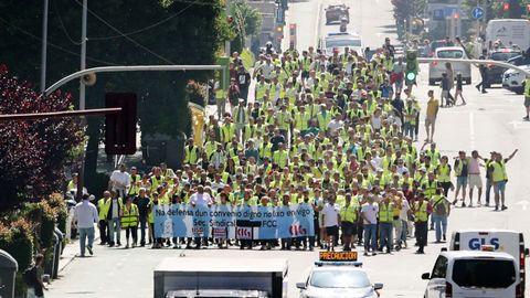 Manifestaci�n de los trabajadores por las calles de Vigo en su tercer d�a de huelga