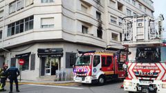 El incendio afect� a una vivienda del primer piso y los da�os por humo se apreciaban en la fachada.