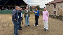 El delegado territorial de Educaci�n visit� la Escola de Ver�n de O Couto