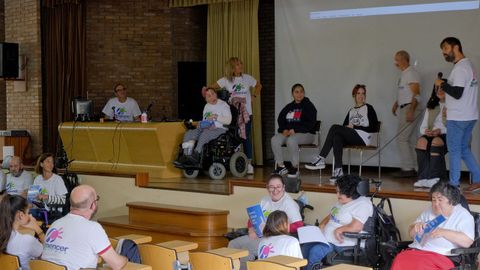 Acto por el Día Mundial de la Parálisis Cerebral en el CIFP A Xunqueira, de Pontevedra