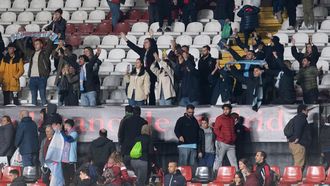 Aficionados del Celta y del Rayo, en un partido en Vallecas.