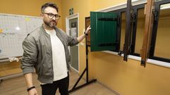 Javier Garca, de Sacerra, en el polgono de Carballo 