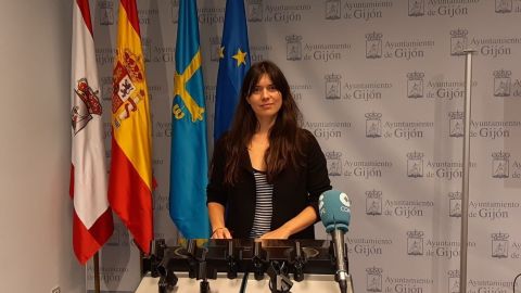 La concejala de Podemos-Equo Xixn Laura Tuero