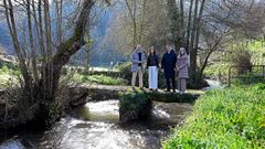 La conselleira de Medio Ambiente, �ngeles V�zquez, visit� las obras del colector de Puga (To�n).