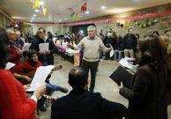 La sala de la imagen (en la �ltima fiesta de Navidad) puede acondicionarse con camas. 