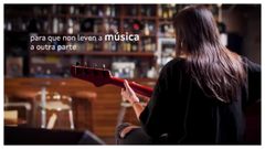 Fotograma do v�deo promocional da campa�a #aculturasegue en favor do consumo de produtos culturais