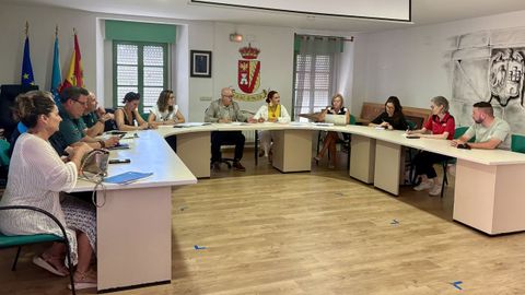 Junta de seguridad en Maceda