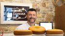 Juan Jos Vzquez destaca la impresin que produce la torta en quienes la prueban por primera vez