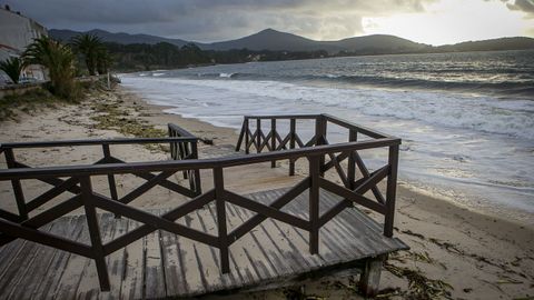Playa de Coira, en Portosn.