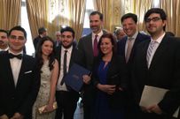 El director t�cnico del proyecto junto a sus compa�eros y a Felipe VI en la recepci�n celebrada ayer. 