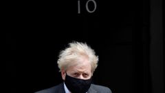 Boris Johnson saliendo de Downing Street el pasado da 21
