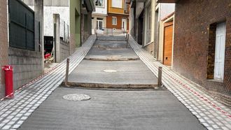 Finalizaci�n de la obra en la R�a do Voluntariado.