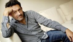 Mikel Santiago, escritor