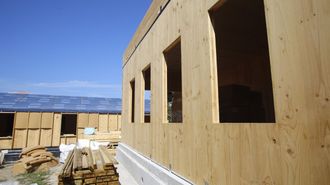 Imagen de archivo de una casa de madera en Arousa