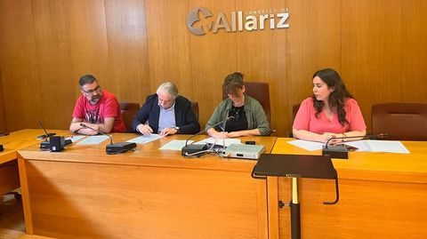 Firma de la adhesión al sistema VioGén del Concello de Allariz